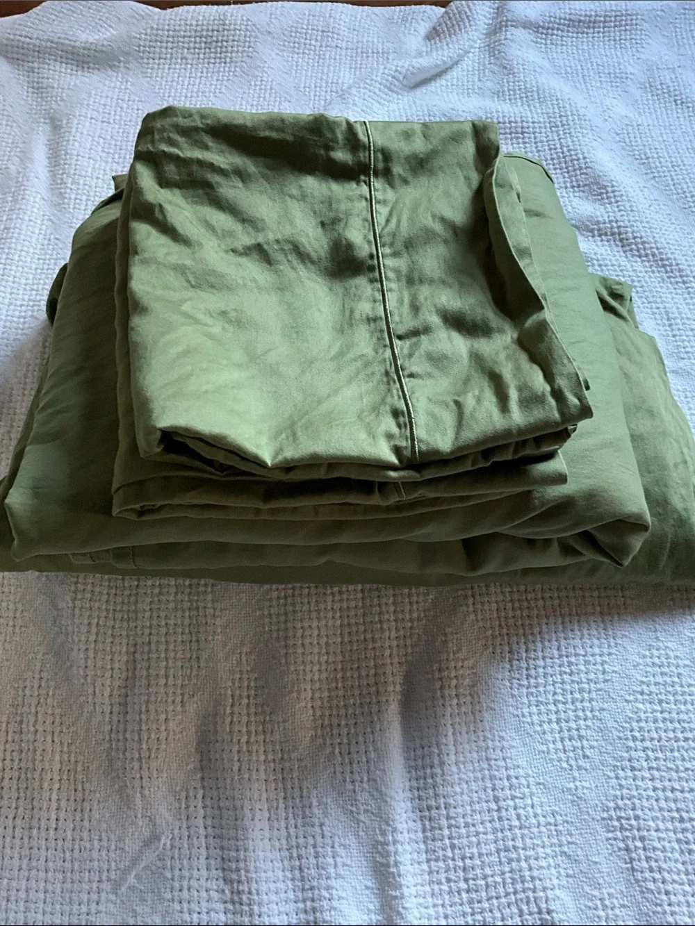 Olive Green Cotton Queen Bed Sheet Set - Classic Solid Bedding